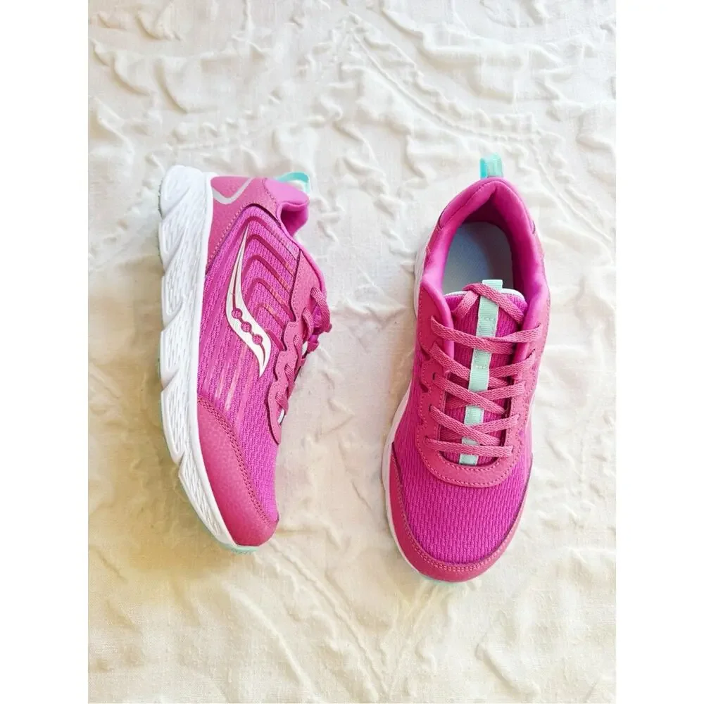 Saucony Wind 3.0 Big Kid Size 6 New